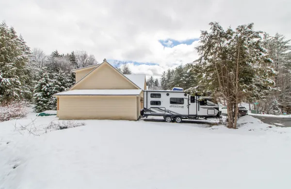 $499,000 | 322 Farmer Drive, St. Johnsbury, VT 05819