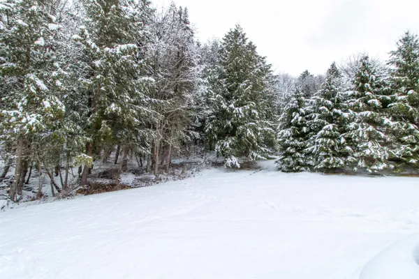 $499,000 | 322 Farmer Drive, St. Johnsbury, VT 05819