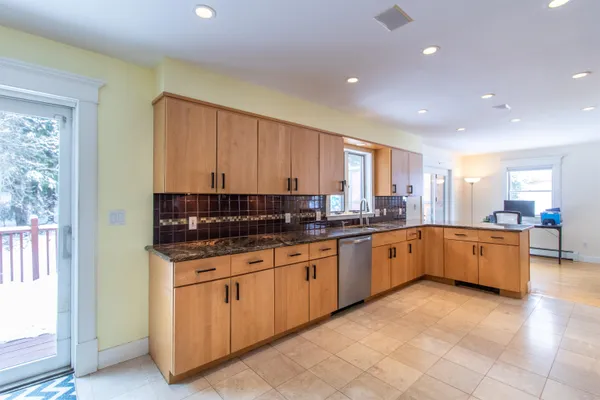 $499,000 | 322 Farmer Drive, St. Johnsbury, VT 05819
