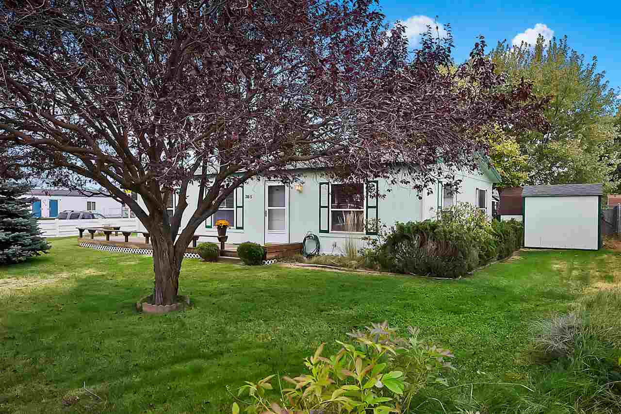 318 South Weber Road Deer Park, WA 99006 - Photo 1 of 20