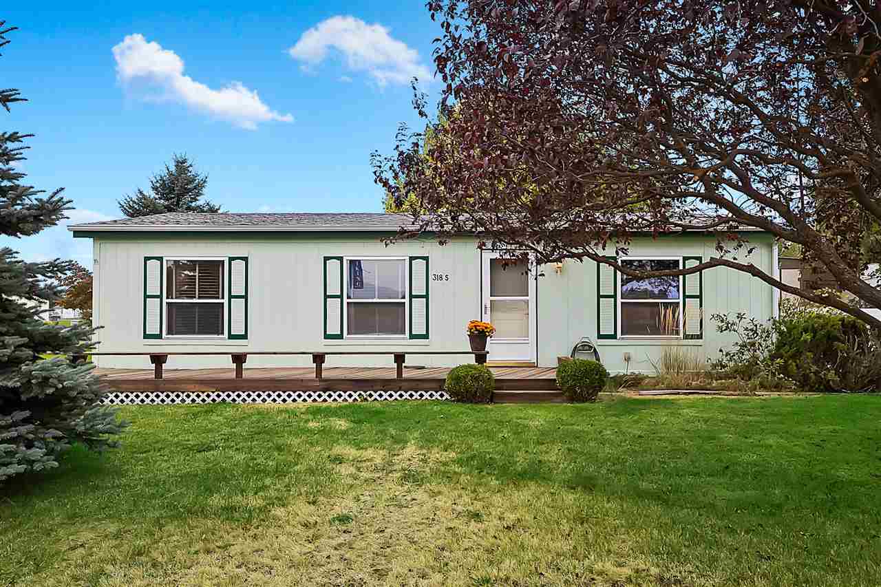 318 South Weber Road Deer Park, WA 99006 - Photo 2 of 20