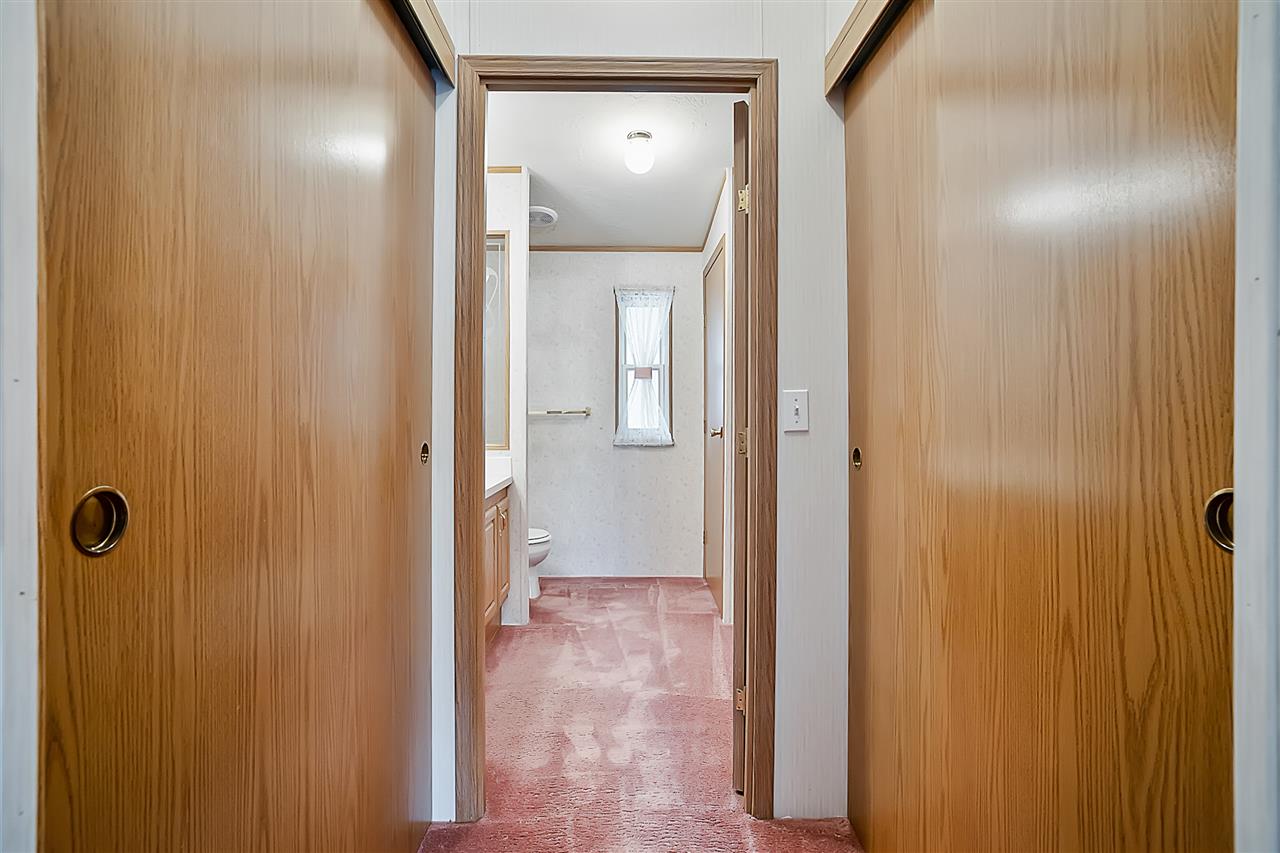 318 South Weber Road Deer Park, WA 99006 - Photo 12 of 20