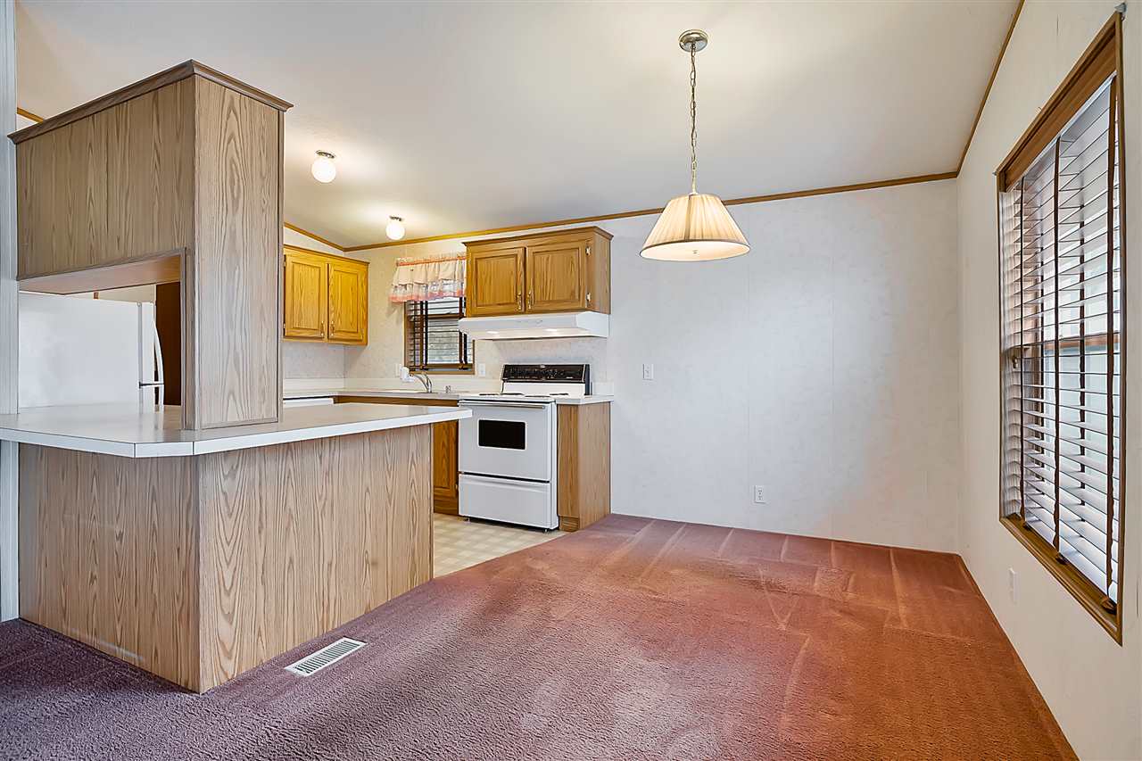 318 South Weber Road Deer Park, WA 99006 - Photo 7 of 20