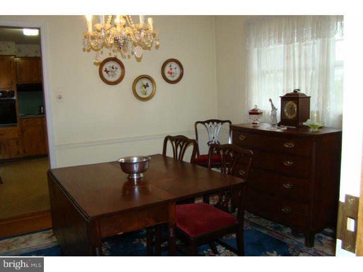 155 Coleman Road Hamilton Square, NJ 08690 - Photo 3 of 22