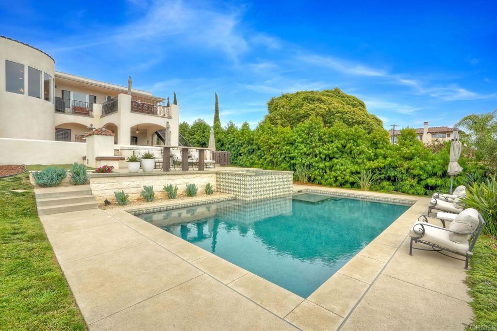1007 Eolus Avenue Encinitas, CA 92024 - Photo 1 of 49 West Facing Front Yard and Pool