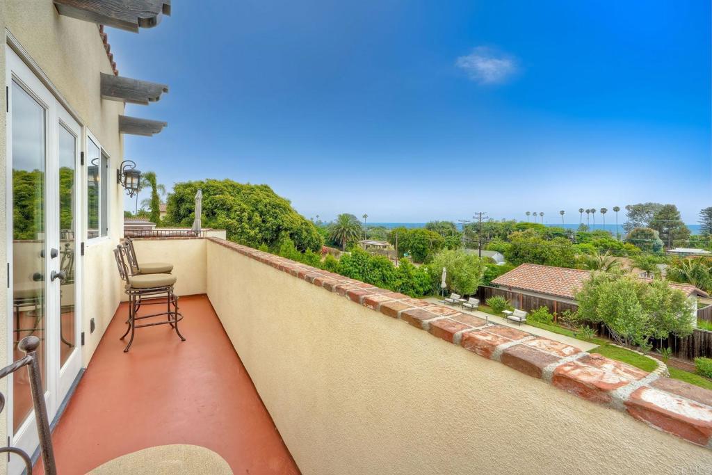 1007 Eolus Avenue Encinitas, CA 92024 - Photo 19 of 49 Primary Private Balcony with Panoramic Ocean View
