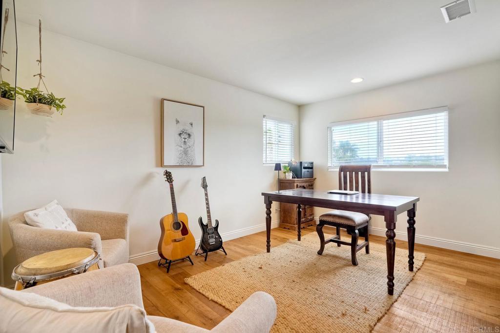 1007 Eolus Avenue Encinitas, CA 92024 - Photo 23 of 49 Second Level Bedroom