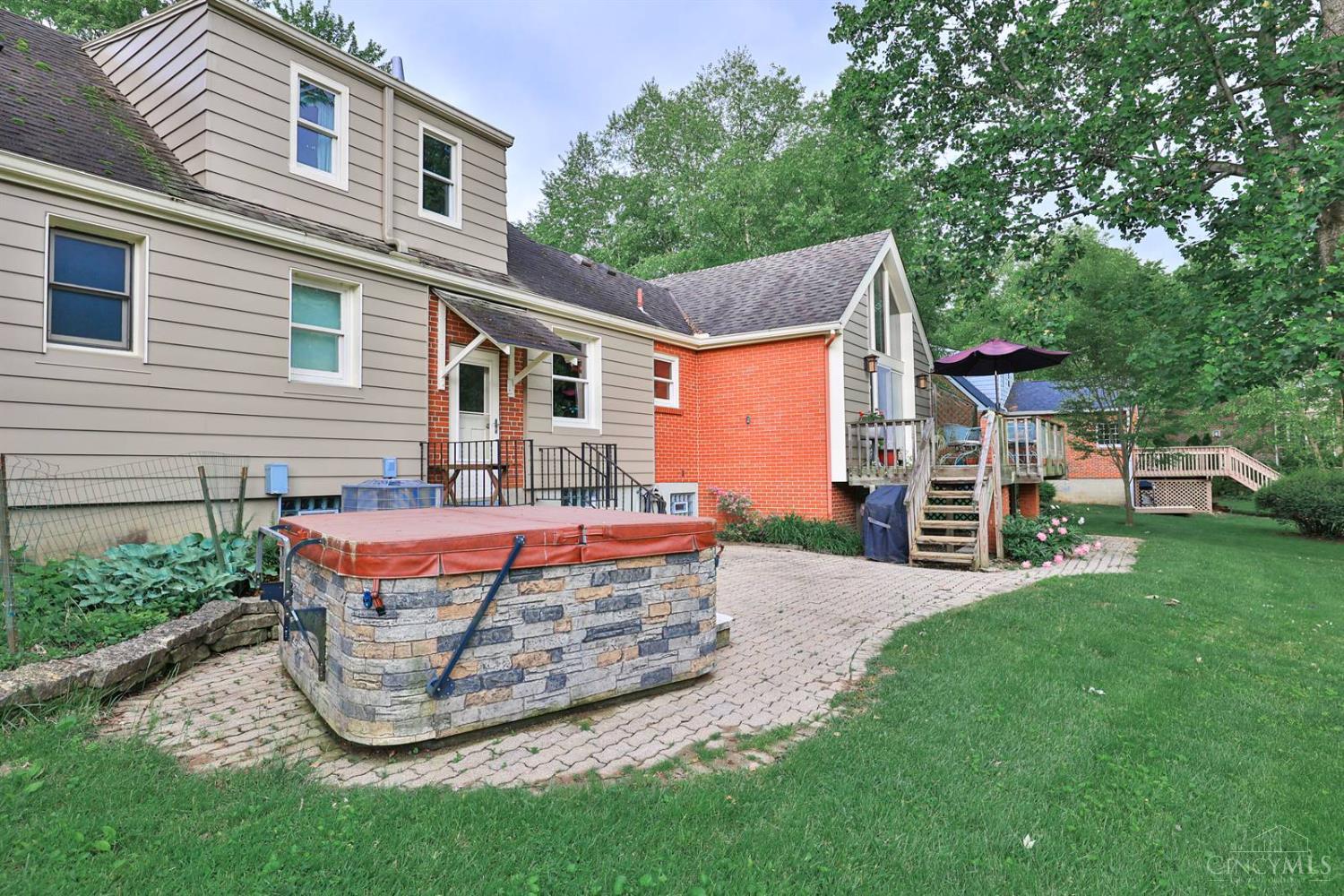 6794 Shawnee Run Road Madeira, OH 45243 - Photo 41 of 56