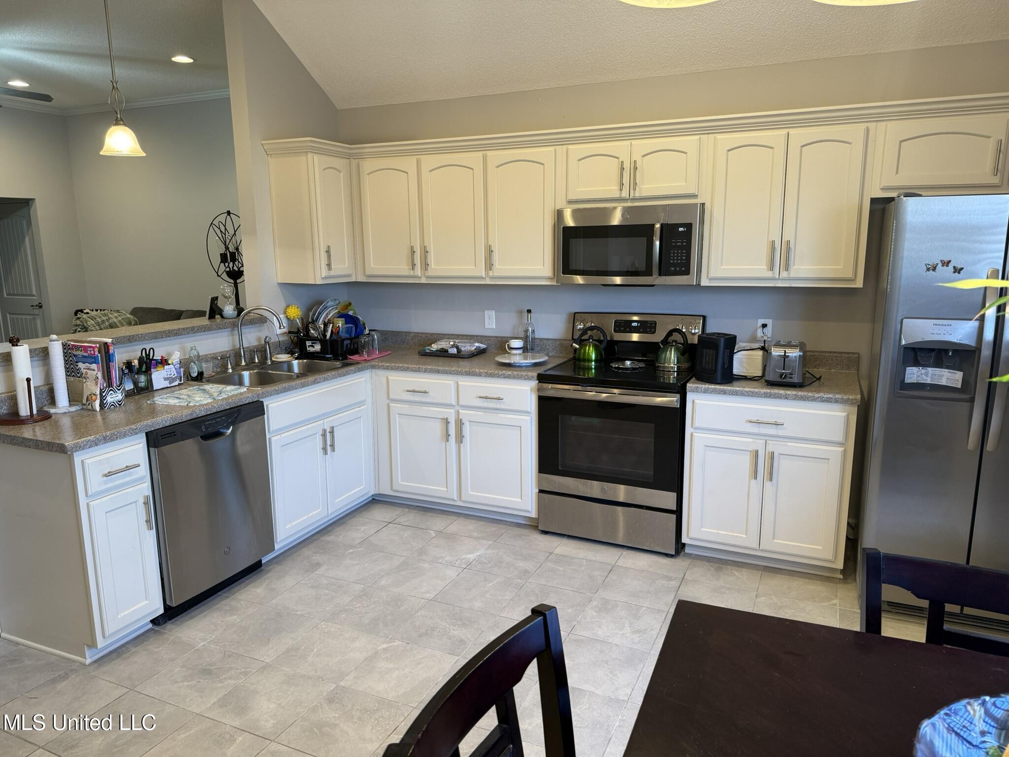 6396 Anna May Drive Walls, MS 38680 - Photo 6 of 16 Kitchen 2