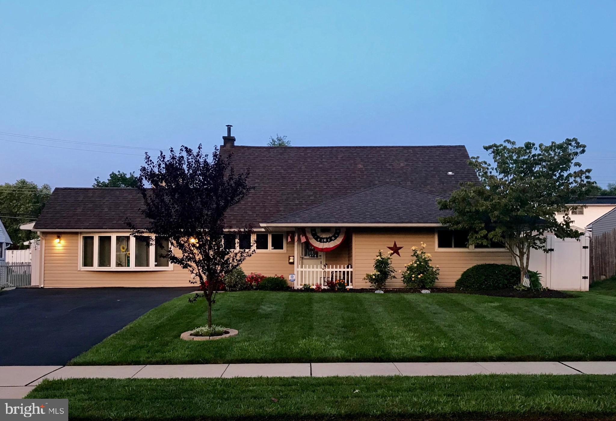 17 Hyacinth Road Levittown, PA 19056 - Photo 1 of 33 Front rose bushes