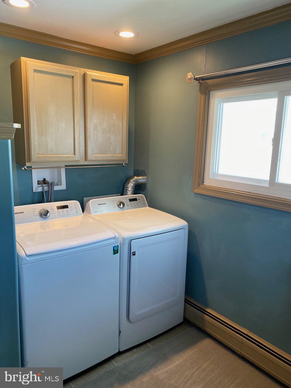 17 Hyacinth Road Levittown, PA 19056 - Photo 19 of 33 Gallery Image 19