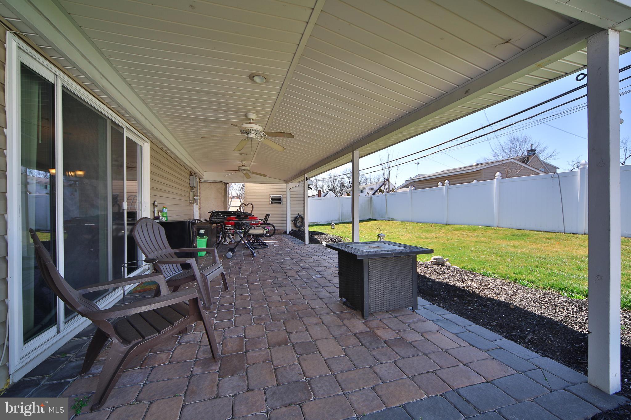 17 Hyacinth Road Levittown, PA 19056 - Photo 25 of 33 Gallery Image 25