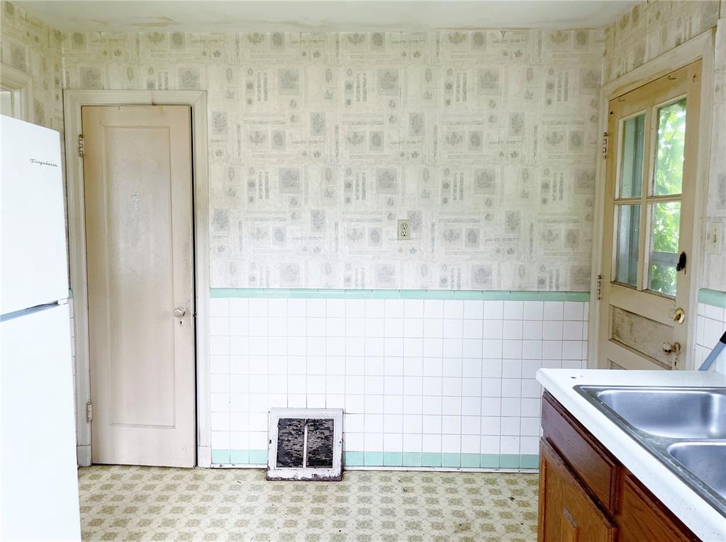 708 Highway 72 Rolla, MO 65401 - Photo 15 of 25