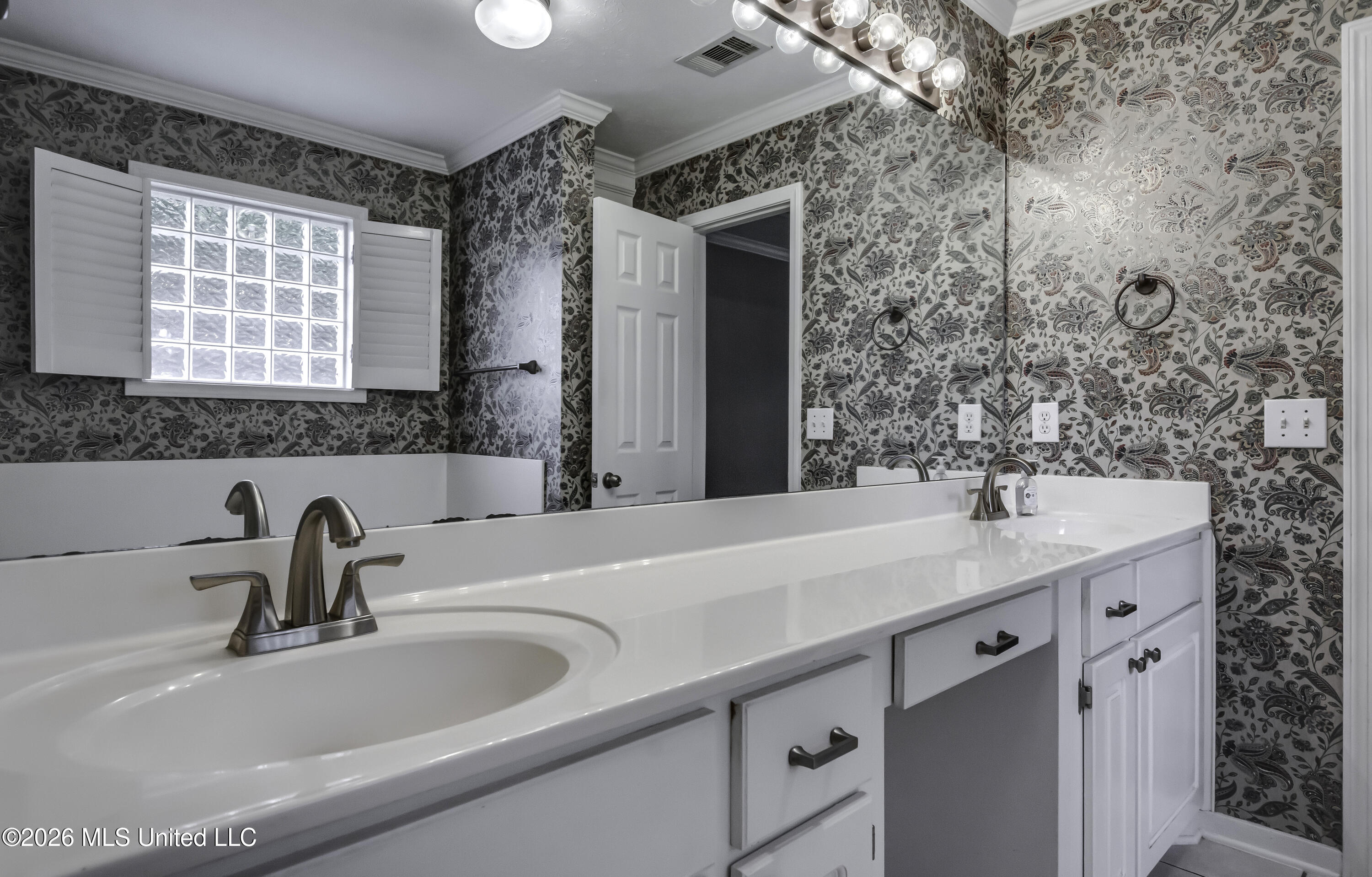 1229 Crossview Court Brandon, MS 39042 - Photo 13 of 28 1229 Crossview Ct--58