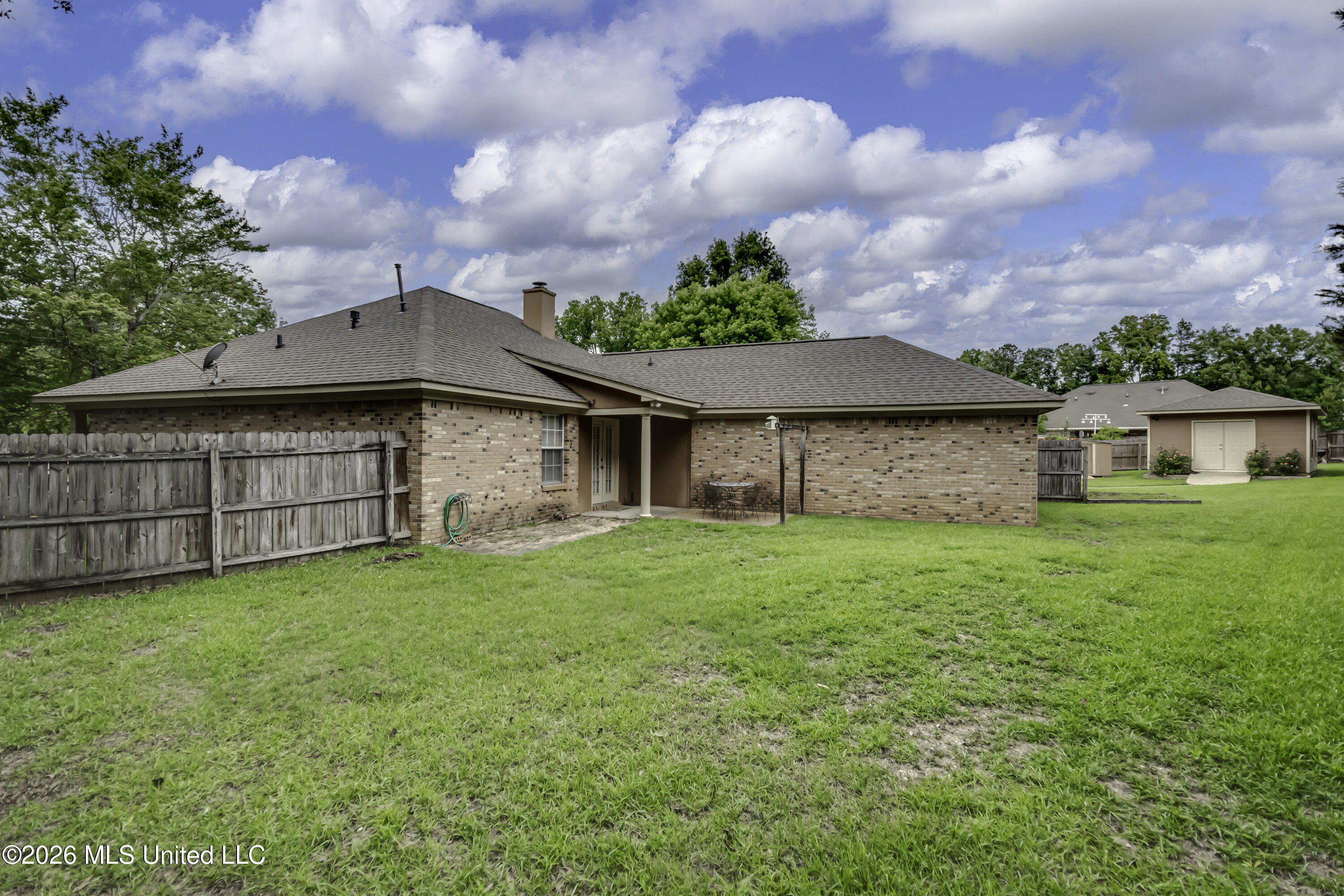 1229 Crossview Court Brandon, MS 39042 - Photo 22 of 28 1229 Crossview Ct--14