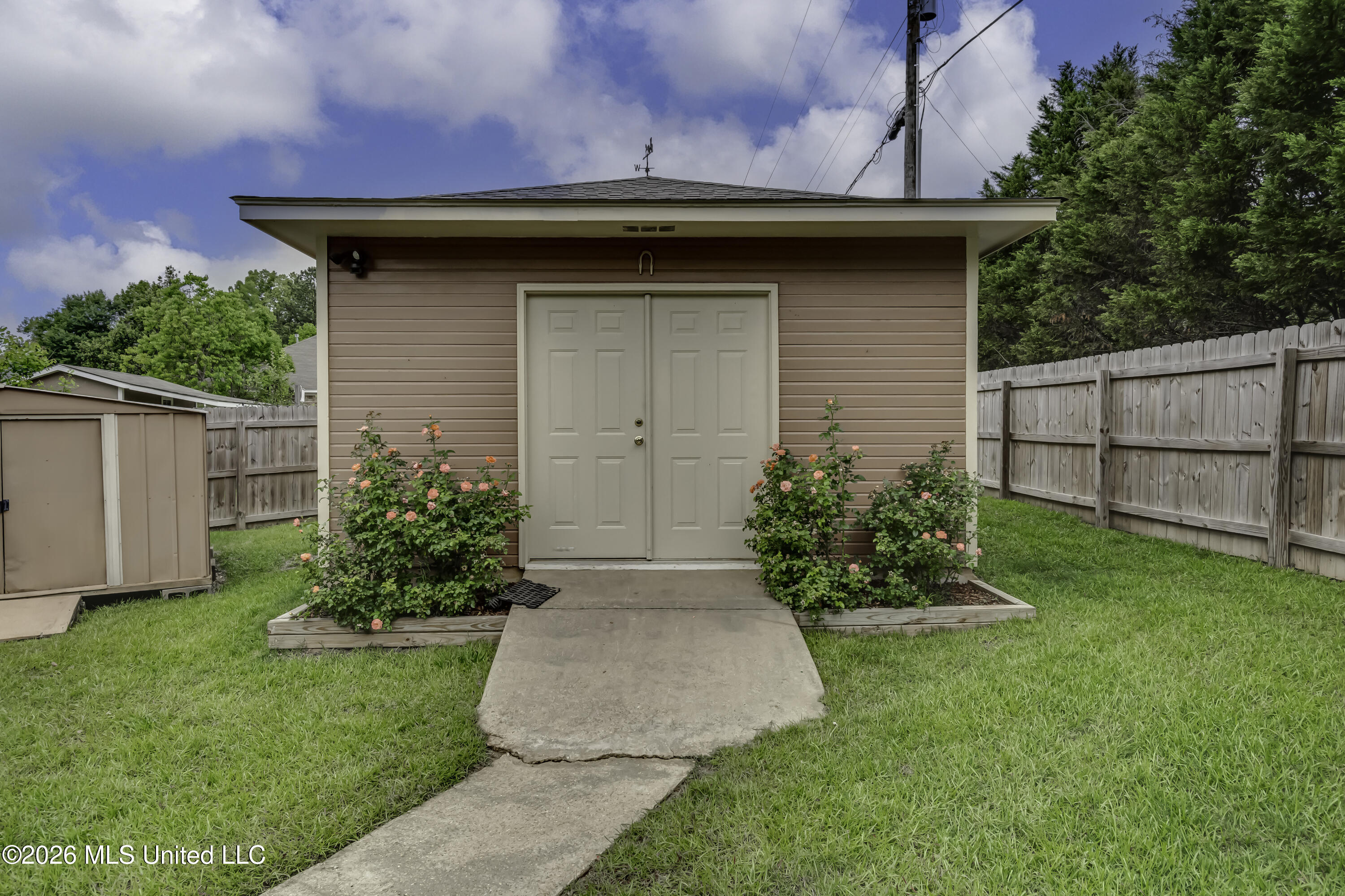 1229 Crossview Court Brandon, MS 39042 - Photo 25 of 28 1229 Crossview Ct--11