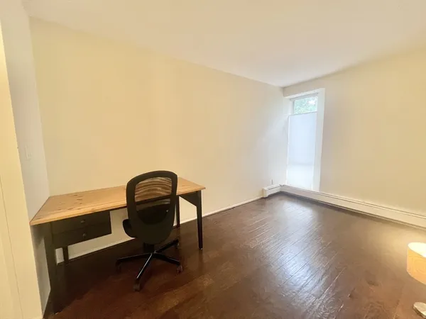 $3,000 | 29 Concord Avenue, Unit 405, Cambridge, MA 02138