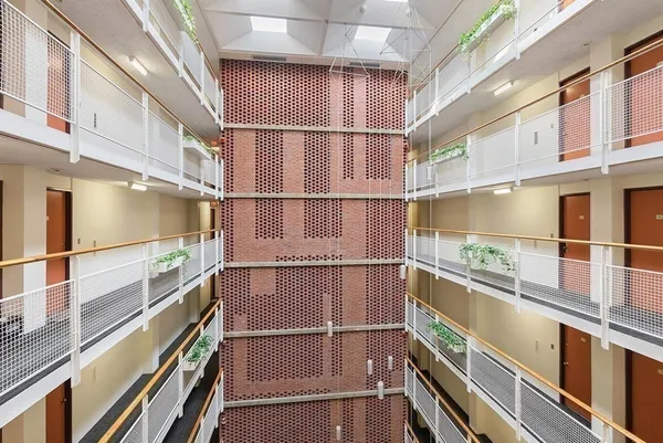 $3,000 | 29 Concord Avenue, Unit 405, Cambridge, MA 02138