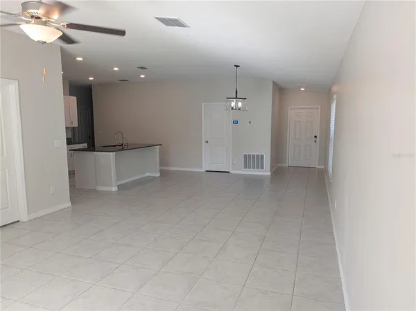 $2,300 | 446 Argyll Dr Spring Hill, Spring Hill, FL 34609