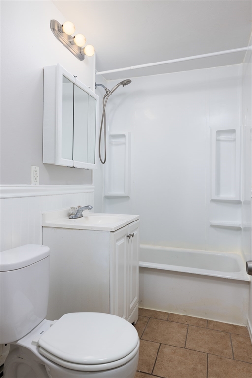 77 Green Street Lynn, MA 01902 - Photo 8 of 12