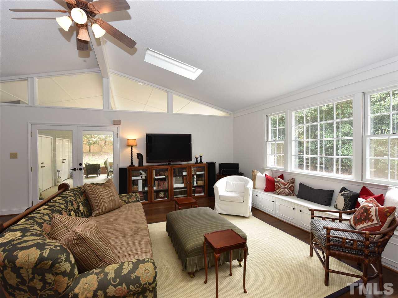 4900 Rampart Street Raleigh, NC 27609 - Photo 3 of 18