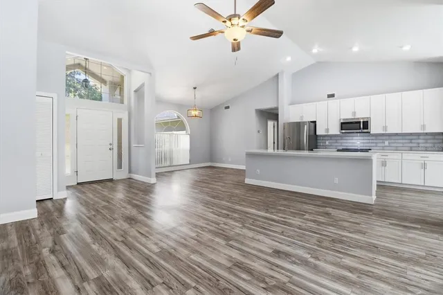 $375,000 | 155 Pine Street, Homosassa, FL 34446