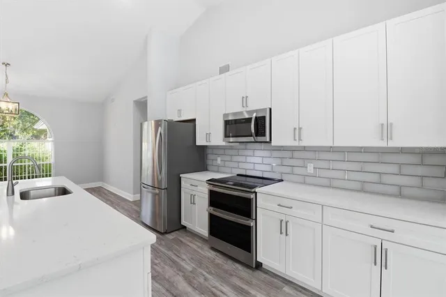 $375,000 | 155 Pine Street, Homosassa, FL 34446