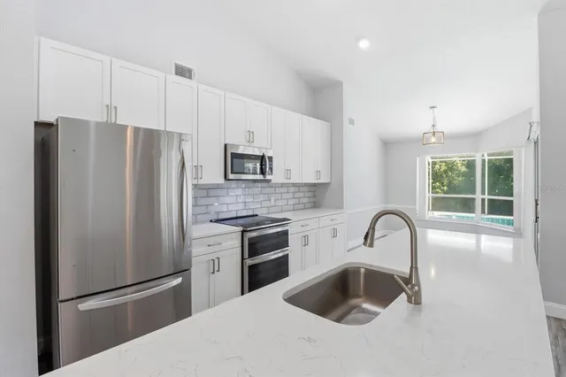 $375,000 | 155 Pine Street, Homosassa, FL 34446