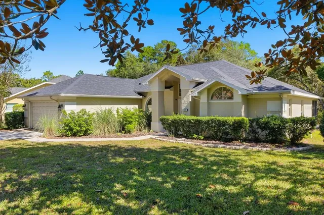 $375,000 | 155 Pine Street, Homosassa, FL 34446