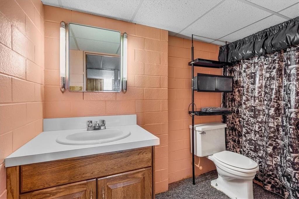 123 Buttercup Road Butler, PA 16001 - Photo 17 of 25 a bathroom with a sink toilet and shower