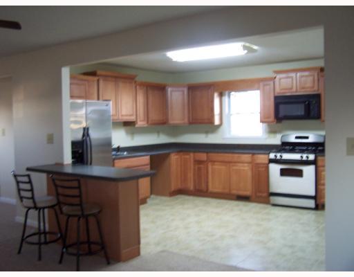 1812 Maratta Road Aliquippa, PA 15001 - Photo 2 of 9 Kitchen.
