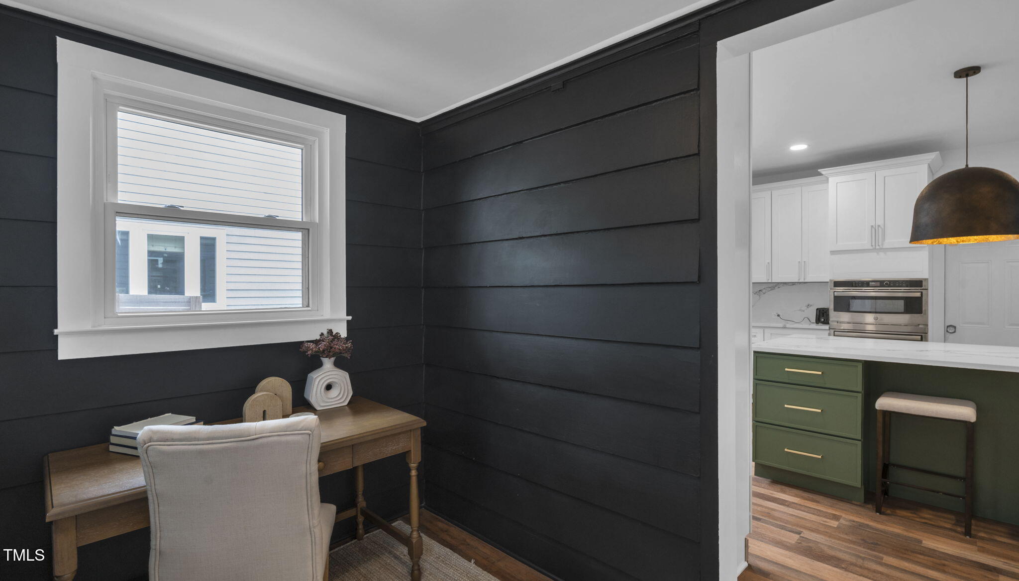 1307 Wake Forest Road Raleigh, NC 27604 - Photo 19 of 52 a workspace with furniture and window