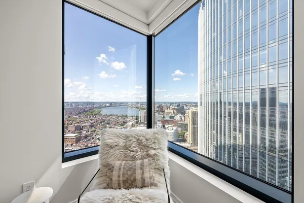 $15,500 | 110 Sudbury Street, Unit 4105, Boston, MA 02114