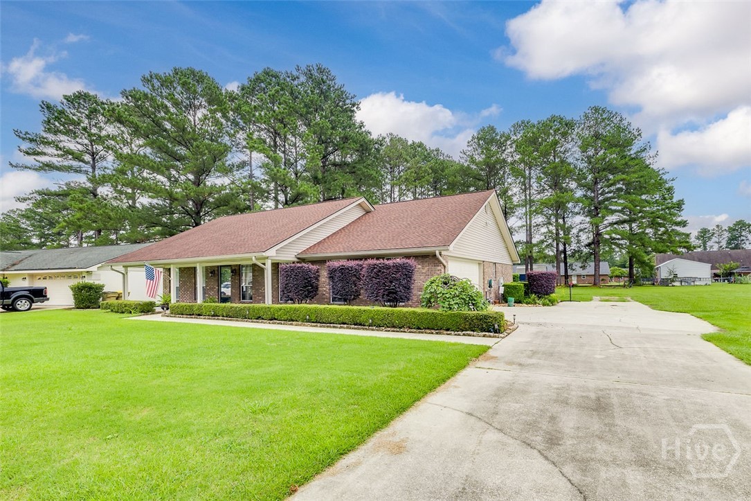 161 Jennifer Circle Rincon, GA 31326 - Photo 2 of 38