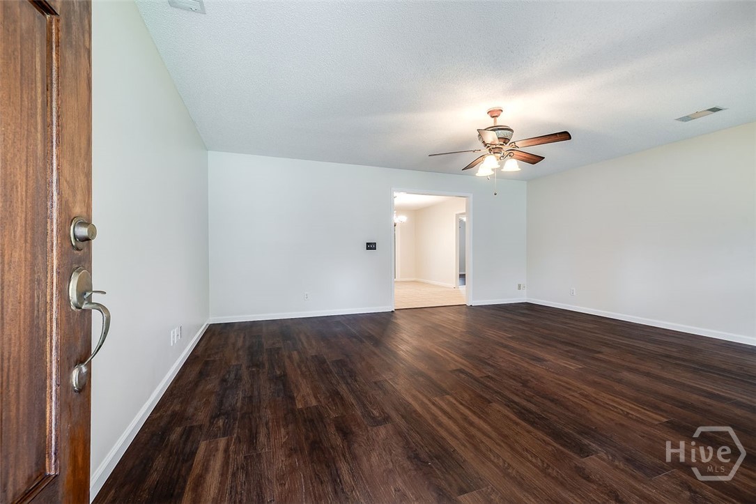 161 Jennifer Circle Rincon, GA 31326 - Photo 6 of 38