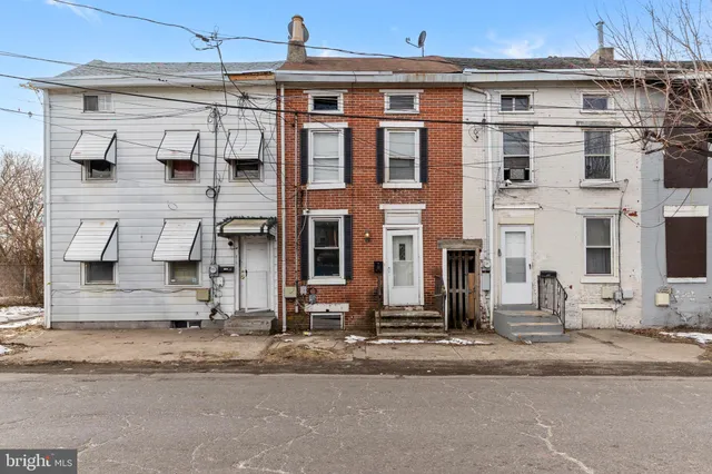 $175,000 | 811 South Warren Street, Trenton, NJ 08611