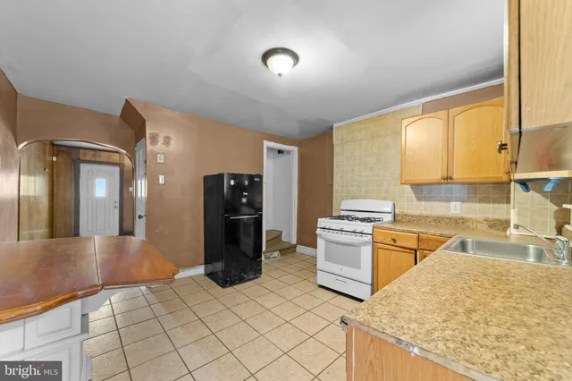 $175,000 | 811 South Warren Street, Trenton, NJ 08611