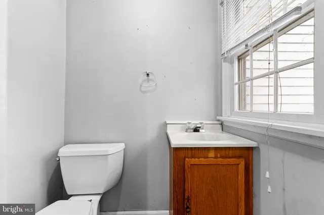 $175,000 | 811 South Warren Street, Trenton, NJ 08611