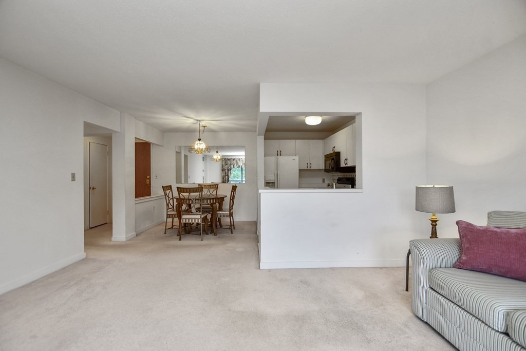 273 Cambridge Road, Unit 503 Woburn, MA 01801 - Photo 13 of 28 Gallery Image 13
