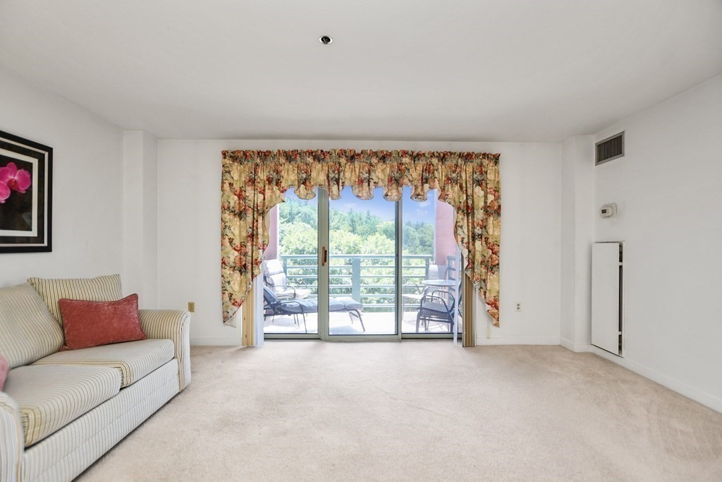 273 Cambridge Road, Unit 503 Woburn, MA 01801 - Photo 16 of 28 Gallery Image 16