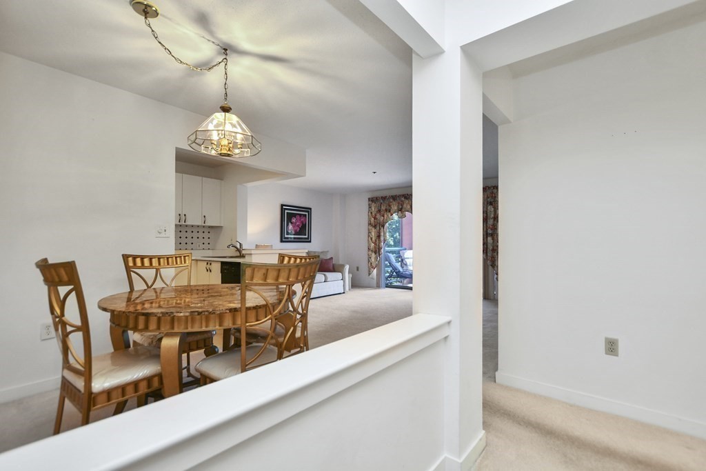 273 Cambridge Road, Unit 503 Woburn, MA 01801 - Photo 4 of 28 Gallery Image 4