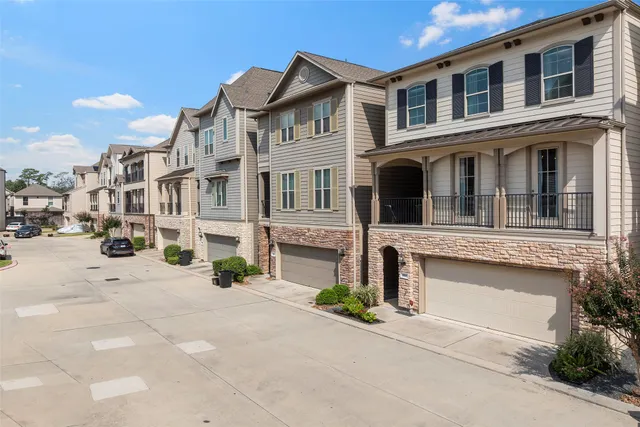 $439,000 | 8910 Terrace Pass Drive, Houston, TX 77080