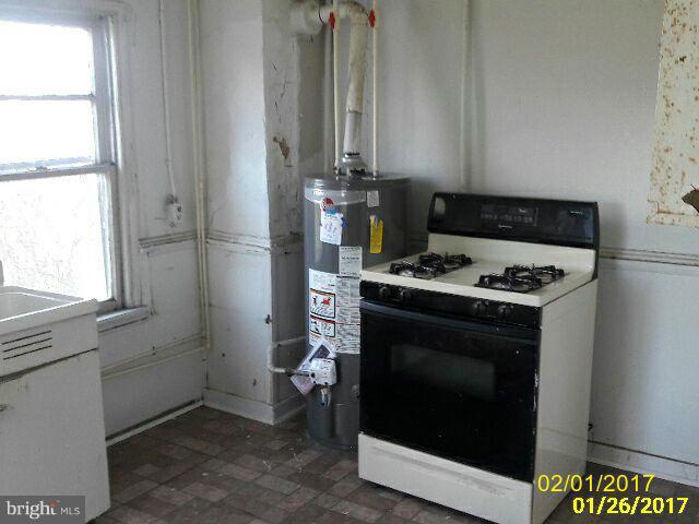 2602 Huron Street Baltimore, MD 21230 - Photo 13 of 17 Interior (General)