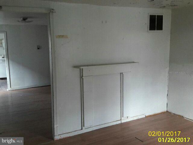 2602 Huron Street Baltimore, MD 21230 - Photo 7 of 17 Interior (General)