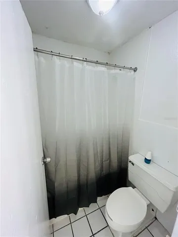 $950 | 7900 South Orange Blossom Trail, Unit 2089, Orlando, FL 32809