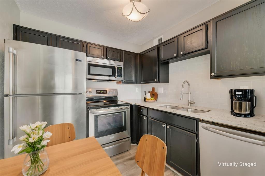 18333 Roehampton Drive, Unit 1037 Dallas, TX 75252 - Photo 5 of 20