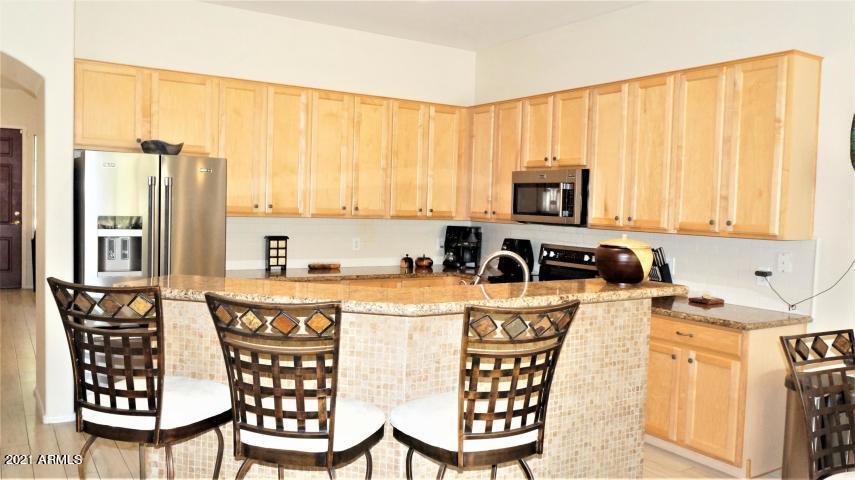 2455 East Fremont Road Phoenix, AZ 85042 - Photo 14 of 17 Fremont.kitchen2