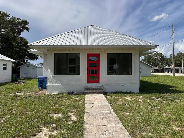 $1,900 | 107 Ave F Southwest, Winter Haven, FL 33880
