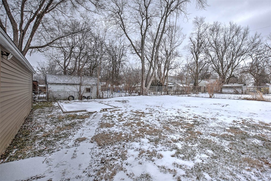 1528 Taylor Street Decatur, IL 62526 - Photo 20 of 21