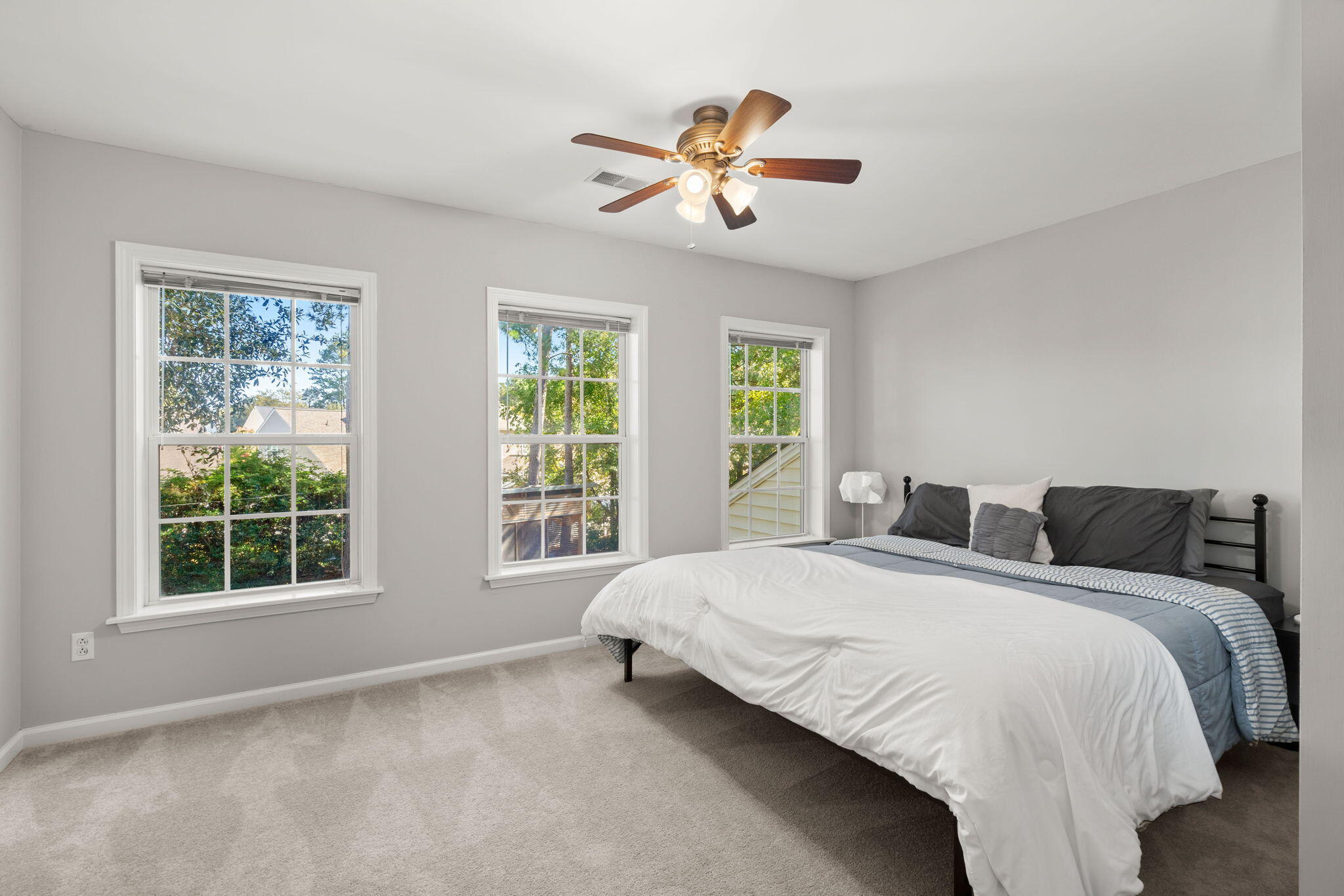 1504 St Stephens Way Hanahan, SC 29410 - Photo 28 of 40 39